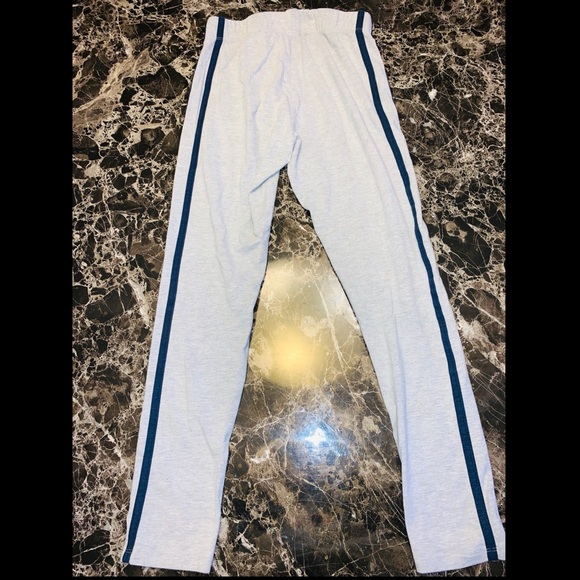 Garage Leggings - Picture 2 of 4